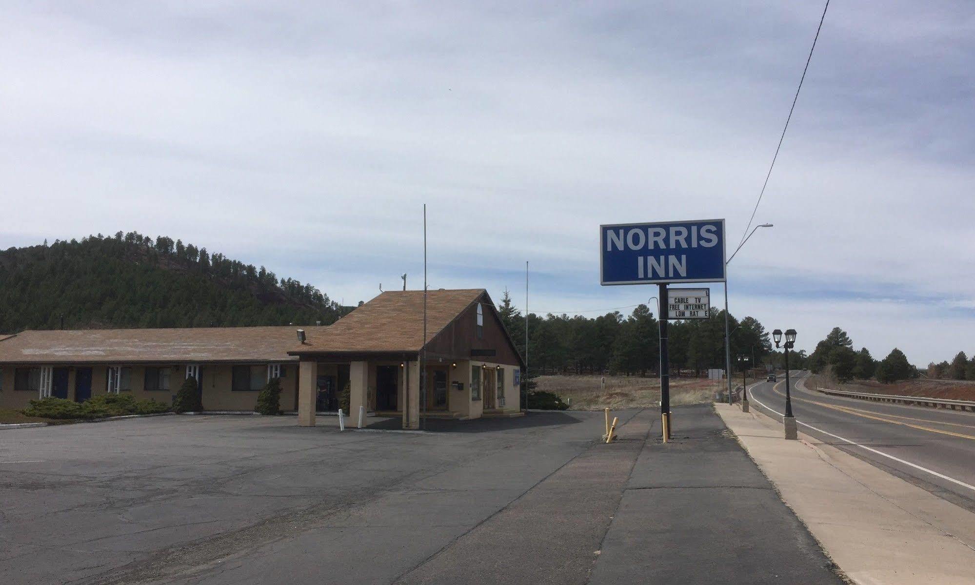 Super 8 By Wyndham Williams West Route 66 - Grand Canyon Area エクステリア 写真