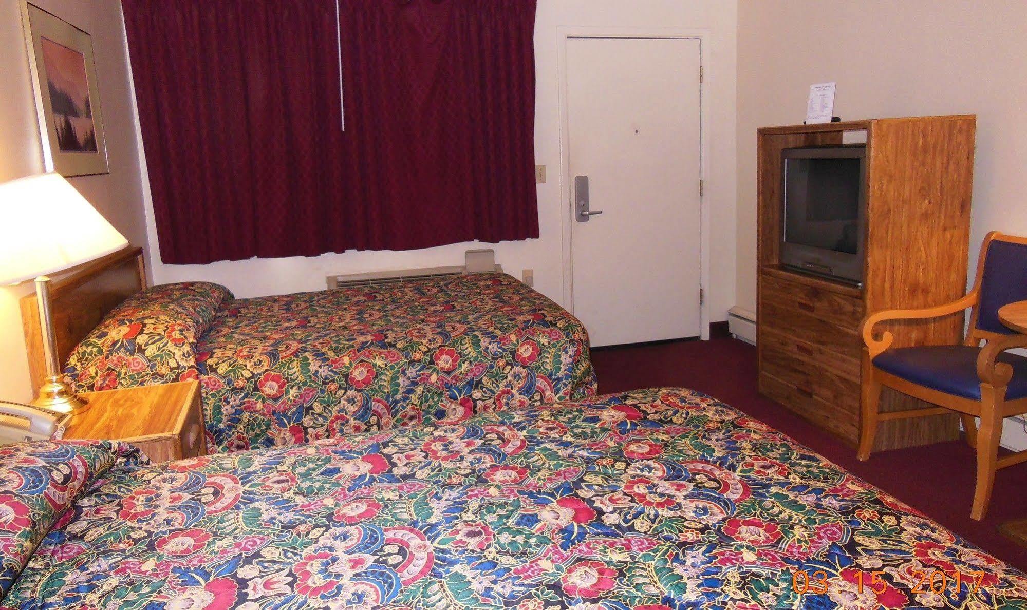 Super 8 By Wyndham Williams West Route 66 - Grand Canyon Area エクステリア 写真